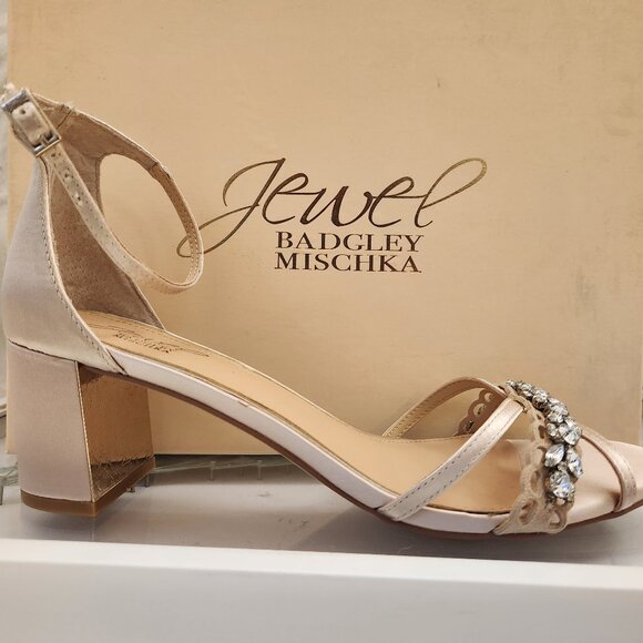 Jewel Badgley Mischka "Giona" Block Heeled Sandals. NIB. Size 10 - Picture 1 of 12